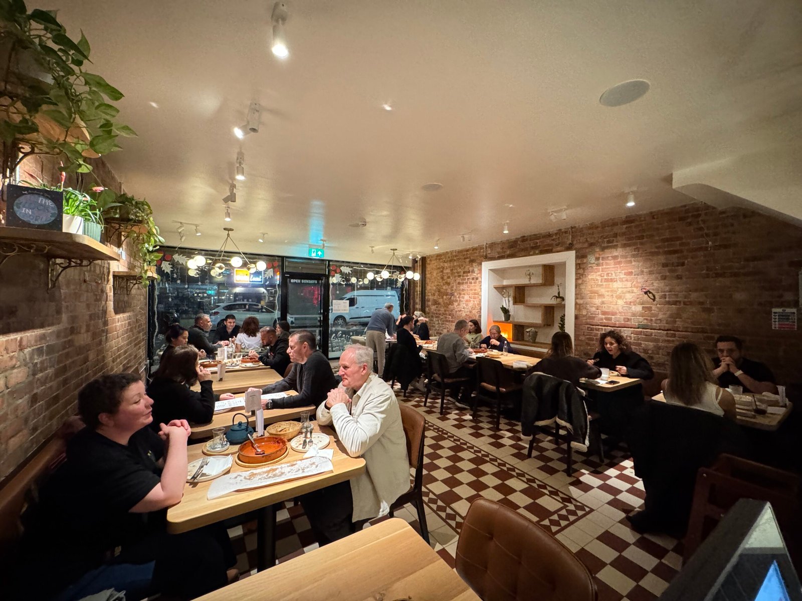 A lively dinner service at Tandir